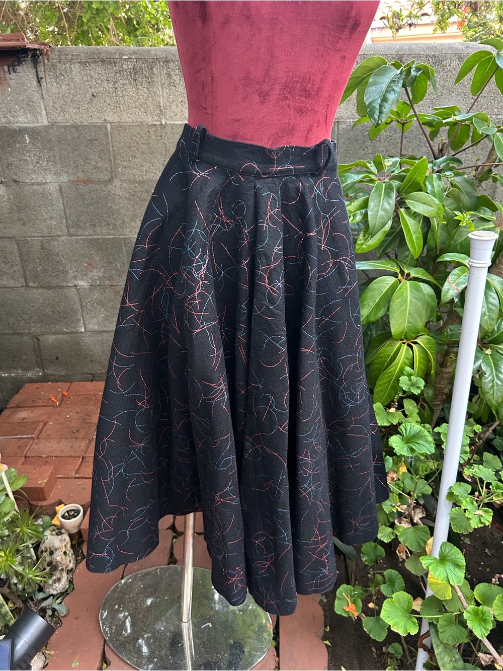 1950s Vintage Black A-Line Midi Skirt with Subtle Blue & Pink Stitch Detail